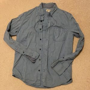 1901 Men’s Blue Button Up - M